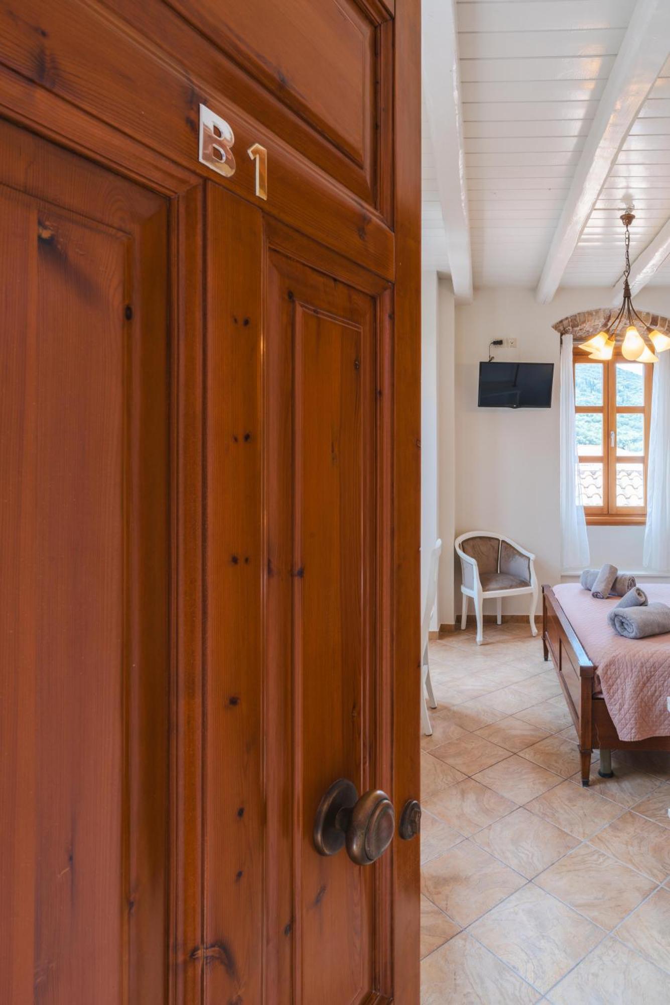 Authentic Suites in Fiscardo  Fiskardo Exterior foto